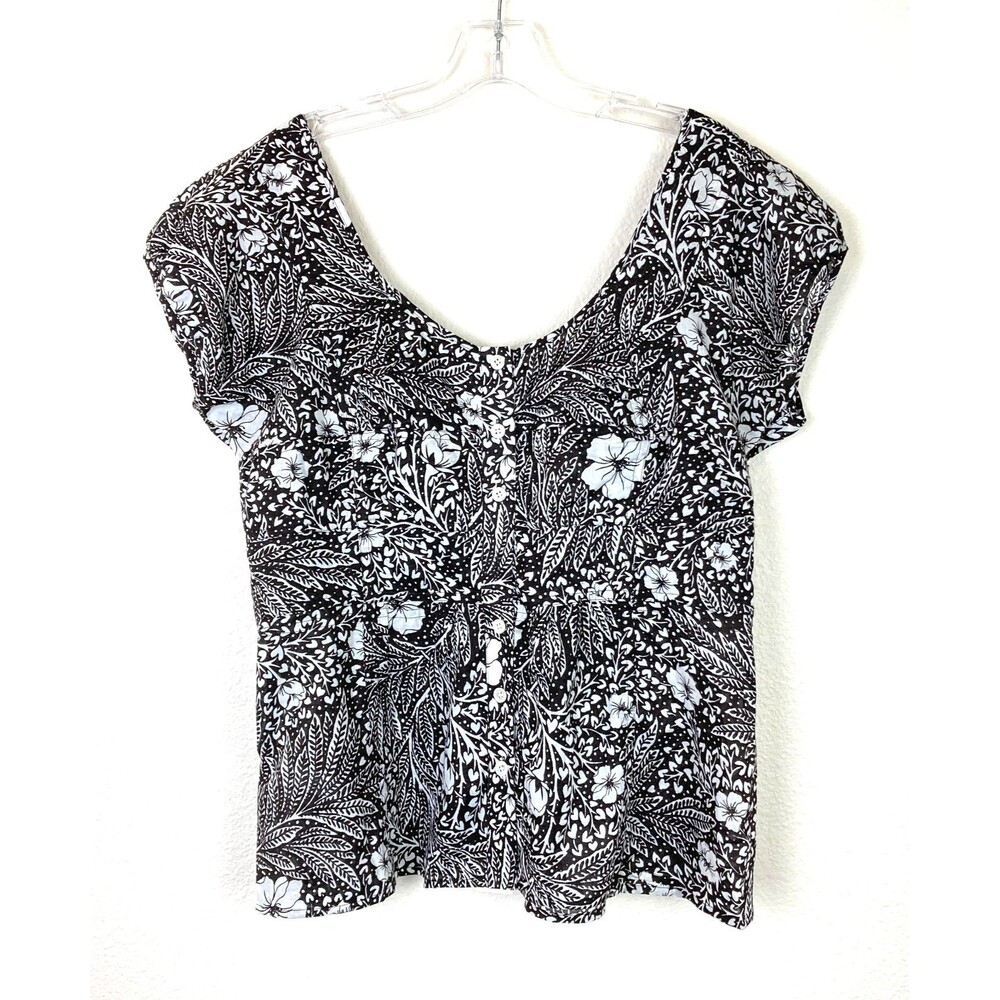 Ann Taylor NWT Women's Button Front Blouse Size 6 B & W Floral Low Back with Bow